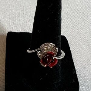 Elegant Silver and Red Rose Ring